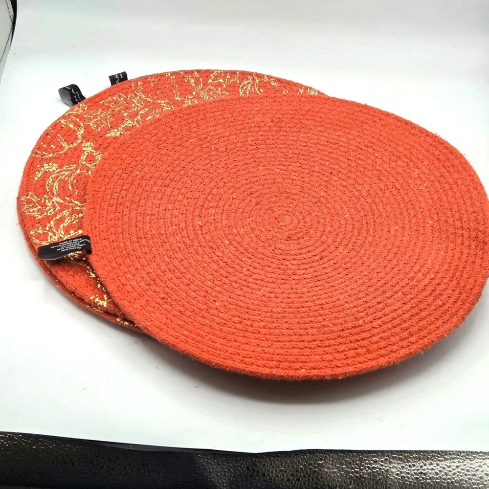 TAHARI Home Set of 4 Round  15